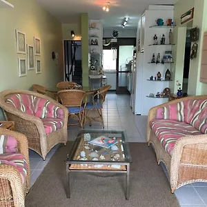 https://lindo-apartamento-na-praia-brava-florianopolis.santa-catarina-brasil.com
